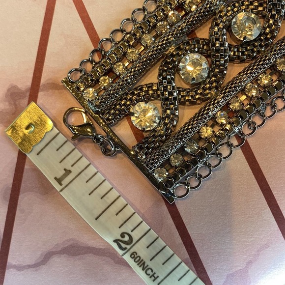 Chunky Crystal Statement Cuff Bracelet Gunmetal Tone - Picture 5 of 5